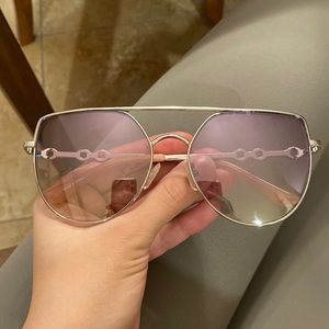 Guess Aviators in Pink and Silver